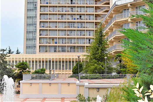 На территории сочинского санатория сохранилась дача Сталина