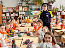 В Московской области автоинспекторы продолжают профилактическую работу среди воспитанников детских лагерей дневного пребывания