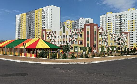 В Курске на проспекте Дериглазова до 1 ноября планируется сдать в эксплуатацию детский сад