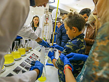 Академические классы откроются в школах восьми регионов России