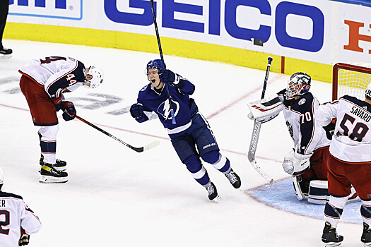 «Тампа» обыграла «Коламбус» в пятом овертайме матч плей-офф НХЛ