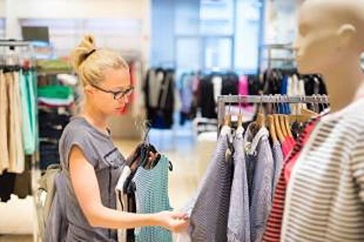 Попова: Каждый пятый товар к 2025 году россияне будут покупать в Сети