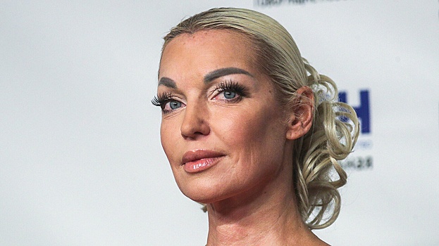 Балерина Волочкова опровергла слухи о долгах за квартиру