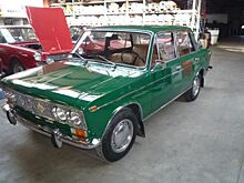 Очень редкий автомобиль ВАЗ-2103 с коробкой автомат