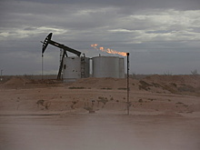 Нефть подорожала перед заседанием ОПЕК+