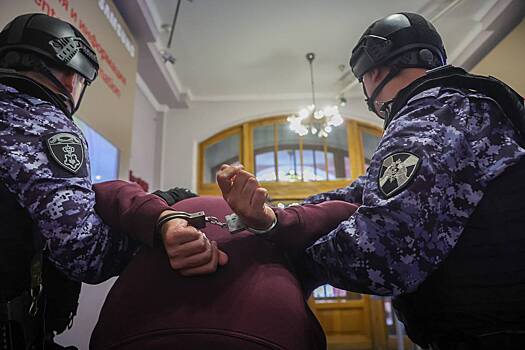 Российского топ-менеджера заподозрили в отмывании денег