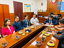 Глава Табасаранского района провел встречу с земскими врачами и учителями муниципалитета
