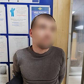 Сбежавшего из суда насильника российской школьницы нашли на балконе