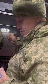 Сотрудник ТЦК попытался мобилизовать украинца в маршрутке и попал на видео