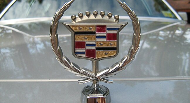 Производитель, который первым организовал выпуск «закрытых» автомобилей