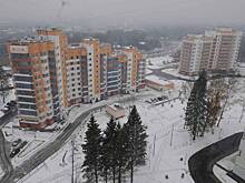 Бронзовая доска как символ народной любви