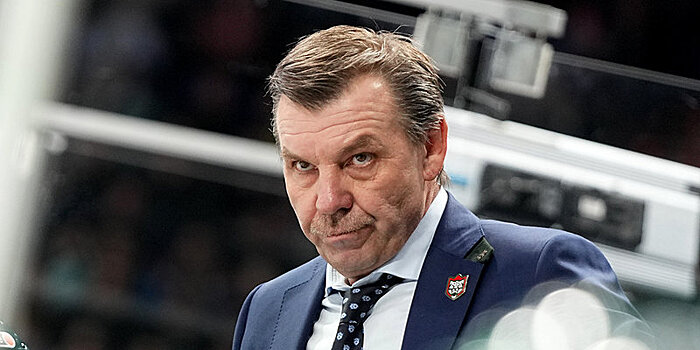 Миронов о Знарке в «Филадельфии»: «Он поможет российским ребятам, будет их направлять в нужное русло. Где-то и по шапке может дать, чтобы звездную болезнь не ловили»
