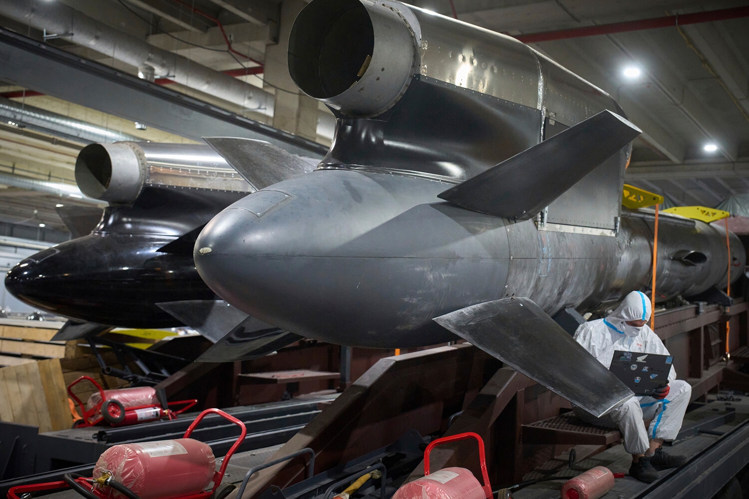 Генштаб ВСУ сообщил о ночных пусках ракет украинского производства по России