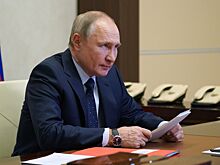 Песков анонсировал совещание Путина с Совбезом