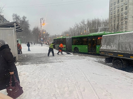 Теплые остановки нового поколения появятся в Сургуте