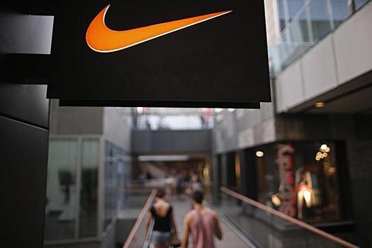 Чистая прибыль Nike упала в 4 раза