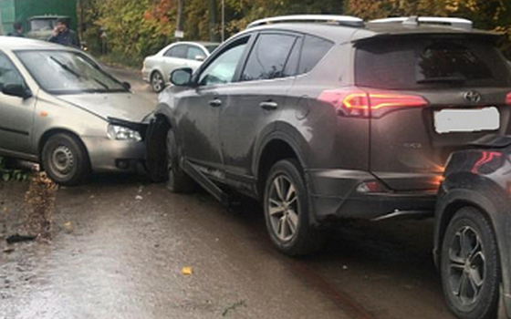 В рязанской Песочне в массовом ДТП пострадали два человека