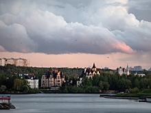 «Участок с оленями на берегу Волги перевесит любые санкции». Как выживает рынок загородной недвижимости