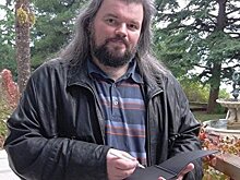 Писатель Чекмаев: В Москве выходит сборник фантастики, посвященной Донецку