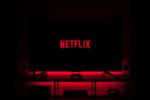 Акции Netflix упали на 11% после сокращения числа подписчиков