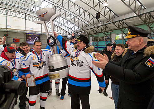 В Североморске завершился чемпионат Северной военной хоккейной лиги сезона 2018-2019 года