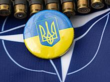 Экс-премьер Украины высказался о получателях выгоды от вступления страны в НАТО