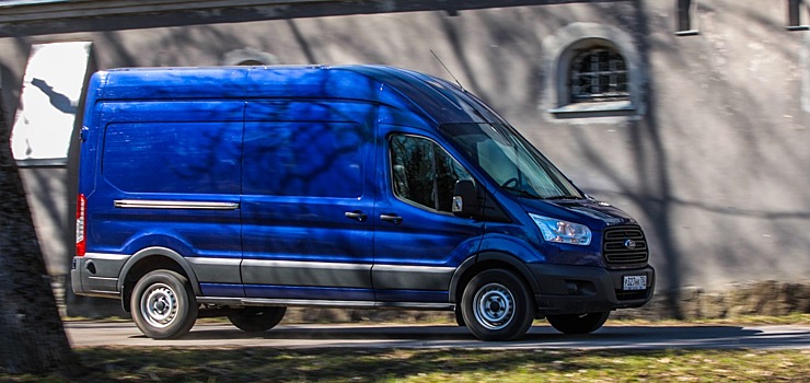 4000 км за четыре дня на Ford Transit: тест-драйв популярного фургона