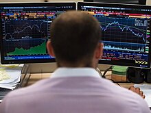Рынок акций РФ торгуется разнонаправленно на фоне укрепления рубля