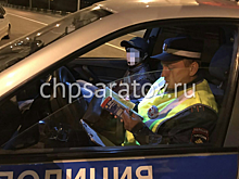 В Саратове подросток угнал у дяди джип и разбил его