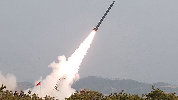 КНДР запустила третью за ночь баллистическую ракету в сторону Японского моря