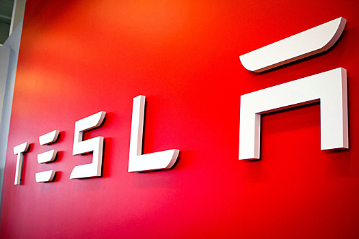 Tesla вложит рекордные 12 миллиардов долларов в новые заводы