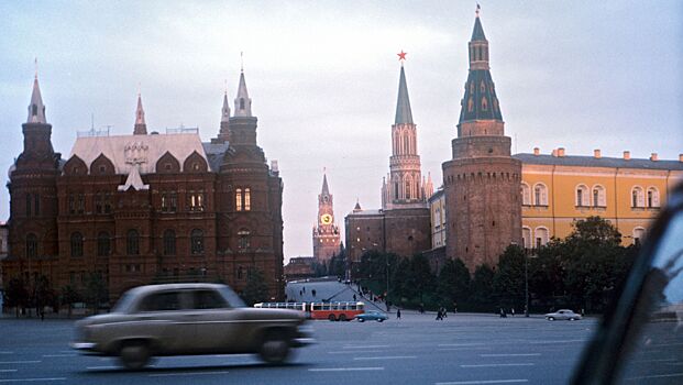 Авиакатастрофа над Эвбеей и открытие исторического музея: 21 февраля в истории