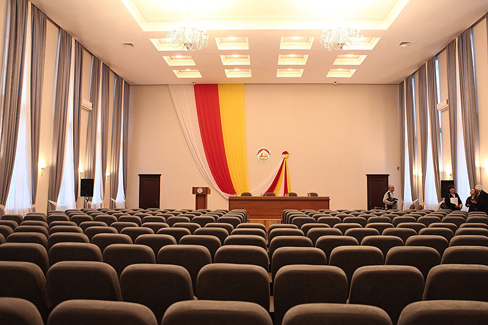 Парламентская фракция "Единой Осетии" выбрала нового лидера