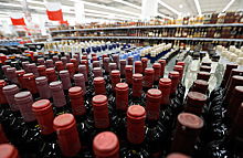 Минпромторг может поддержать повышение возраста продаж алкоголя в России до 21 года