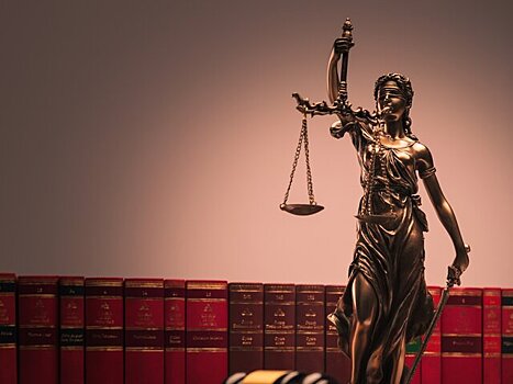 Юрист Соловьев призвал приравнять хищения в сфере обороны к госизмене