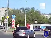 Госавтоинспекторы оштрафовали самарца, перевозившего людей вне салона автомобиля