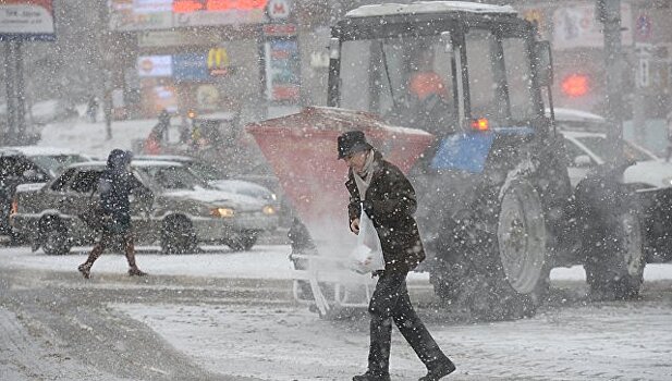 Москвичей предупредили о резком похолоданим и сильном ветре