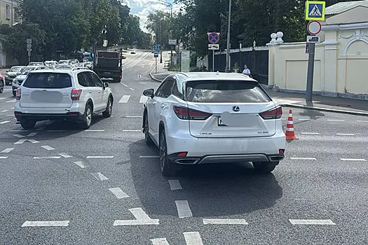 Стали известны подробности ДТП с упавшей в Яузу машиной