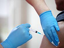 Названы сроки начала применения вакцины против самого распространенного вида рака в России