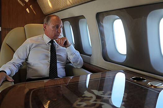 Генерал Попов: самолет Путина в Венгрию будут сопровождать четыре истребителя