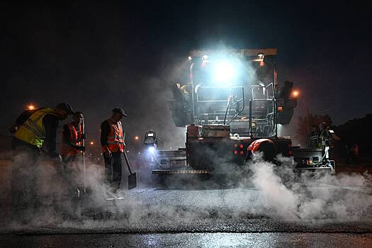 Невозможность отказаться от укладки асфальта в плохую погоду объяснили