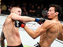 UFC 200 когда состоится, где смотреть турнир, нокаут бэкфистом, видео боя Петерсона