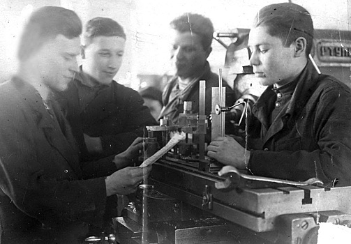 Тыльная сторона войны: как ради фронта кустарная нижегородская мастерская превратилась в современный оборонный завод