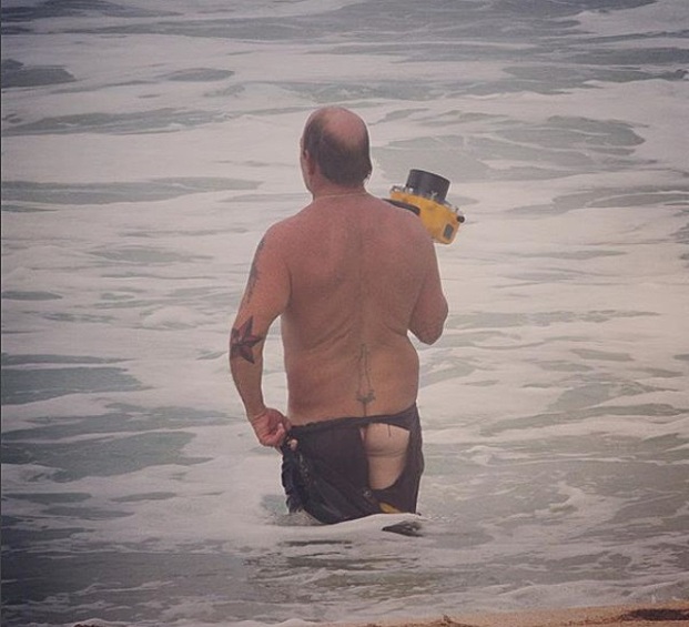 Когда очень давно не выезжаешь на море, есть риск потерять трусы.