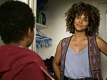 Дэниел Крэйг и Холли Берри в трейлере фильма «Банды Лос-Анджелеса»