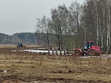 Работы по созданию и обновлению минерализованных полос проводятся в Кленовском
