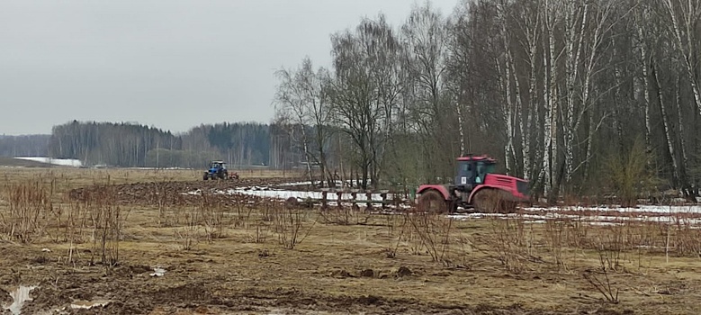 Работы по созданию и обновлению минерализованных полос проводятся в Кленовском