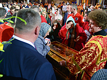 Мощам Николая Чудотворца в храме Христа Спасителя поклонились 48 тыс. верующих