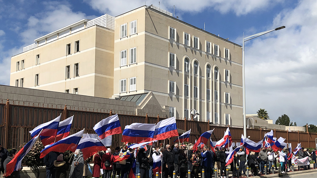 Посольство РФ на Кипре сообщило о смерти сотрудника дипмиссии Панова