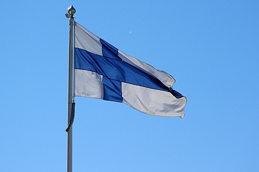 Финляндия не стала закрывать границу для россиян на личных авто